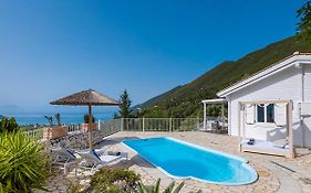 Vasiliki Cottages